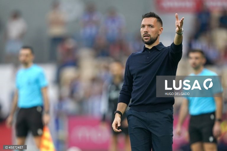 O FC Porto apurou-se hoje para a quarta eliminatória da Taça de Portugal de futebol, ao derrotar o Celoricense, do Campeonato de Portugal, por 4-0, com um ‘hat-trick’ de Samu, em jogo da terceira ronda.
