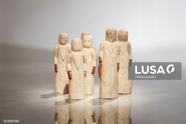 A Fundação Cartier inaugura novos espaços com a «Exposition Générale» em Paris