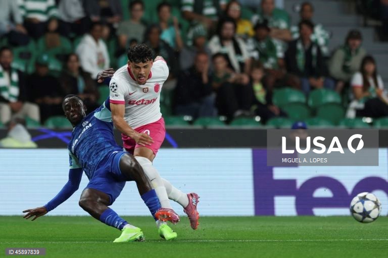 O Sporting venceu ao Marselha, por 2-1, na terceira jornada da fase de liga da Liga dos Campeões de futebol, numa partida em que os anfitriões deram a volta ao resultado com os franceses reduzidos a 10.
