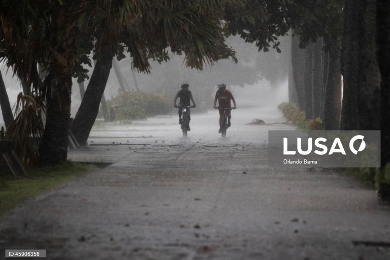 Mais de 647 000 pessoas sem água na República Dominicana após a tempestade Melissa.