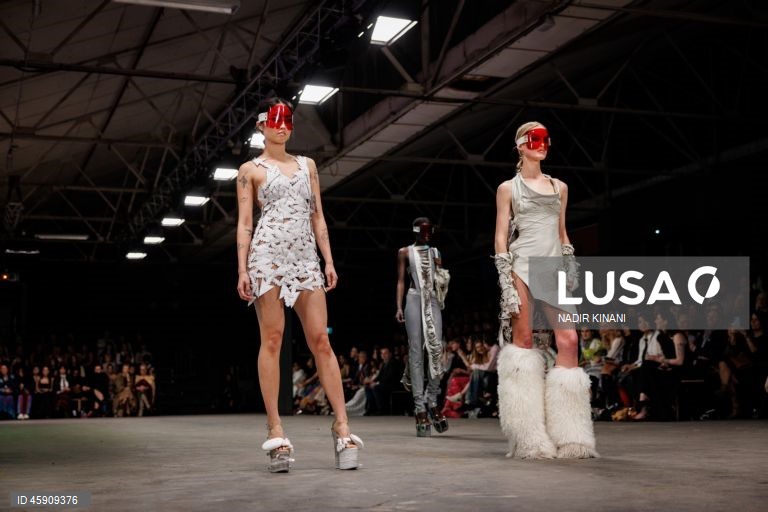 Semana da Moda de Melbourne 2025 - Coleções de alunos