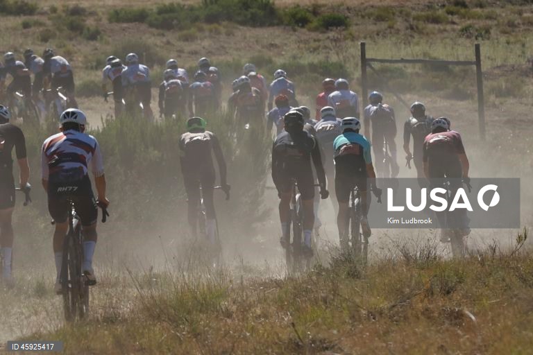 África do Sul/Ciclismo: Prova Gravel Burn - corrida em estrada de terra batida