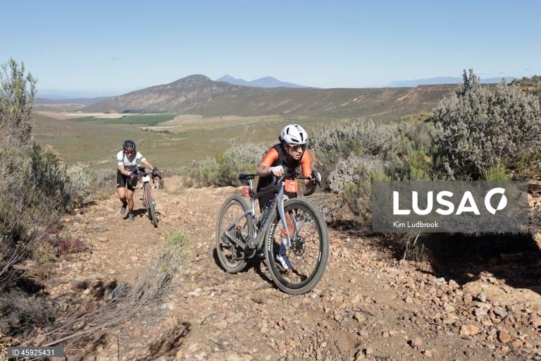 África do Sul/Ciclismo: Prova Gravel Burn - corrida em estrada de terra batida