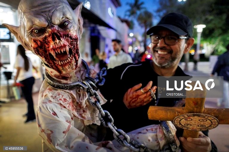 Festa de Halloween em Miami Beach 2025