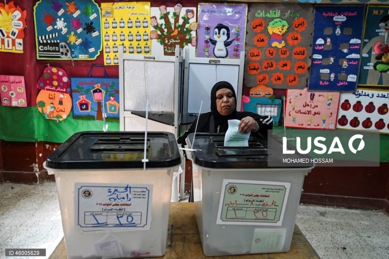 Egito: Primeira ronda das eleições parlamentares