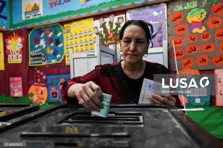 Egito: Primeira ronda das eleições parlamentares