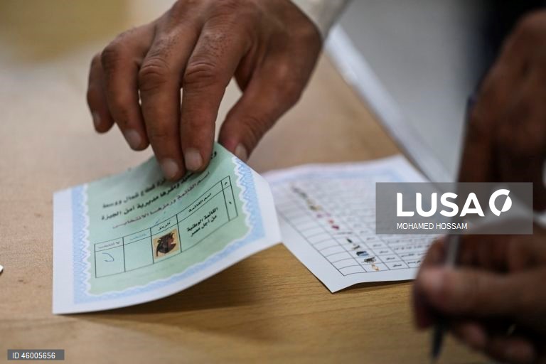 Egito: Primeira ronda das eleições parlamentares