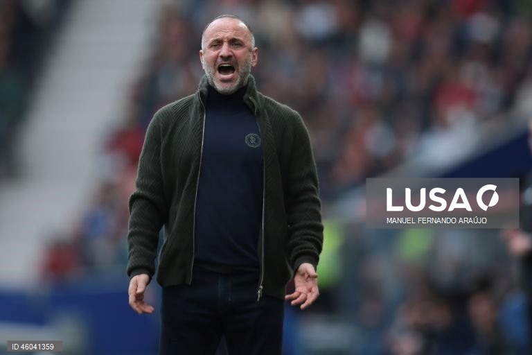 A seleção portuguesa de futebol assegurou hoje a nona presença num Campeonato do Mundo, ao golear por 9-1 a Arménia, na sexta e última jornada do Grupo F da qualificação europeia, no Estádio do Dragão, no Porto.