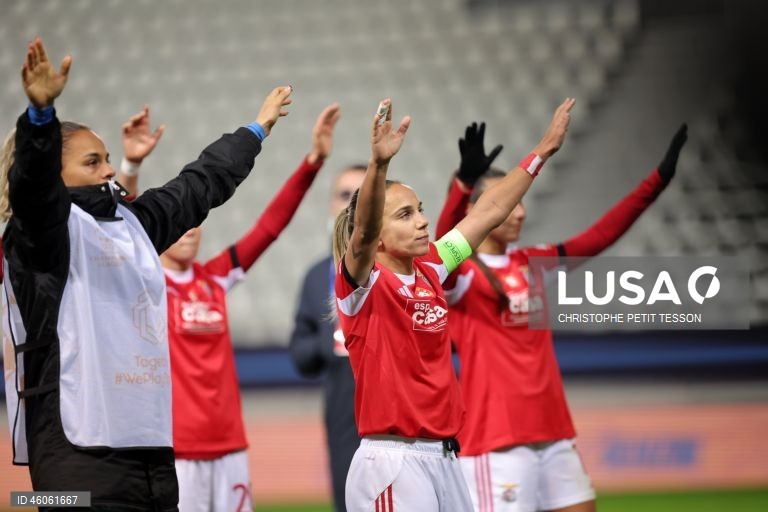 O Benfica piorou hoje a sua situação na Liga dos Campeões feminina de futebol, ao perder fora com as francesas do Paris FC (2-0), na quarta e antepenúltima jornada da fase de liga, penalizado por uma expulsão e erros a finalizar.