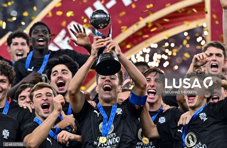 Portugal conquistou hoje o título mundial de futebol de sub-17, pela primeira vez, ao vencer a Áustria, por 1-0, em Doha, na final do Campeonato do Mundo.