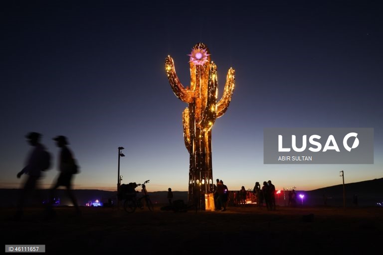 Israel: Festival Midburn no deserto do Negev