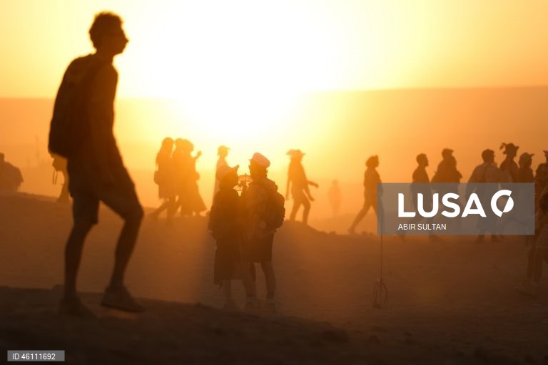 Israel: Festival Midburn no deserto do Negev