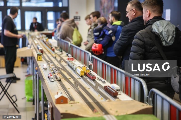 Exposição de miniaturas de comboios em Cracóvia, Polónia