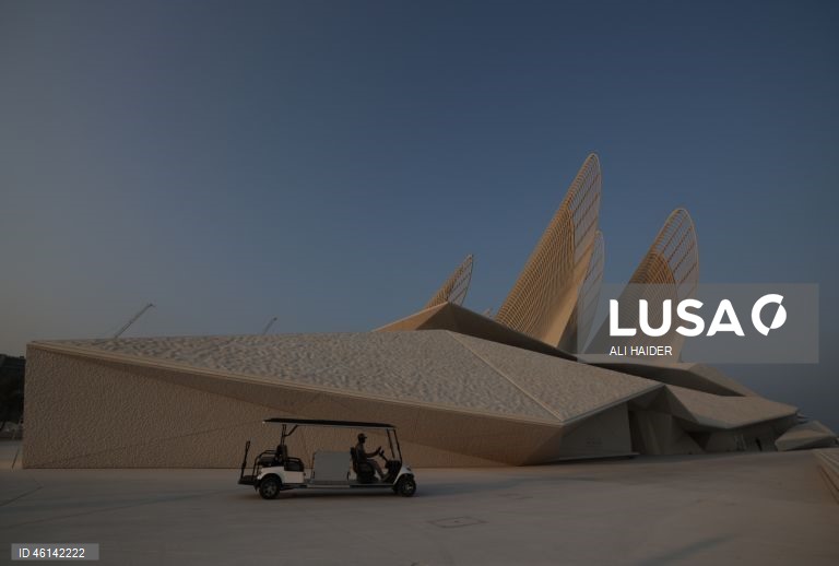 Abu Dhabi: Inauguração do Museu Nacional Zayed