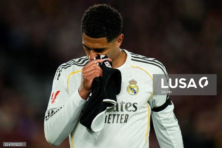 Futebol: Liga espanhola - FC Barcelona vs Real Madrid