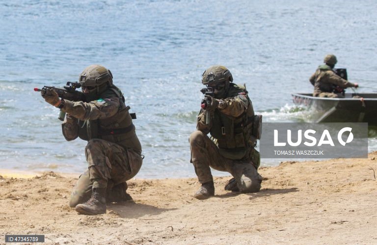 Polónia: Exercícios militares conjuntos da Polónia e Lituânia