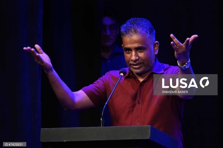 Paquistão: Bailarinos do Sri Lanka atuam em Carachi