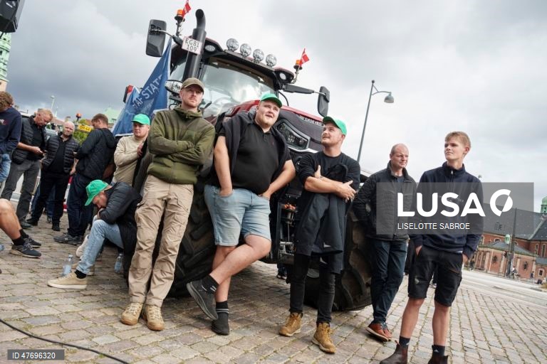 Dinamarca: Manifestação de agricultores contra proposta de lei sobre o uso de fertilizantes