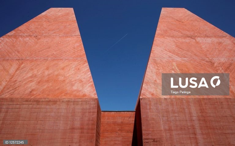 Exposições na Casa das Histórias revelam inéditos da coleção pessoal de Paula Rego