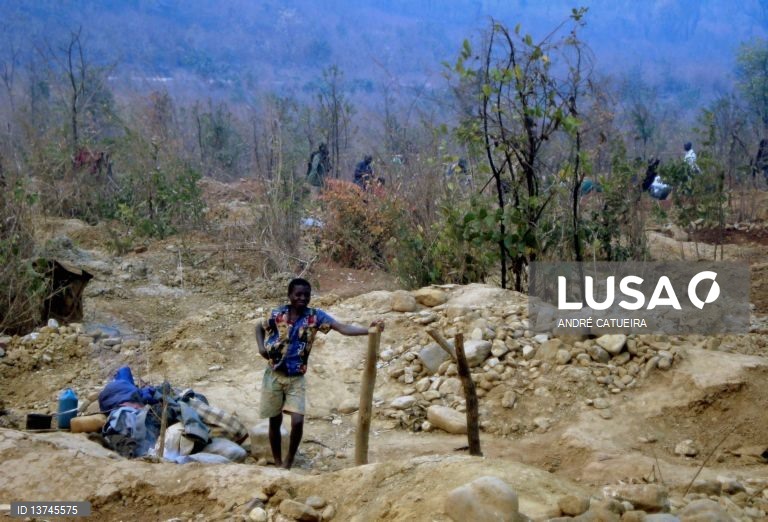 Mozambique: Ruby production soars 46% to 4M carats in 2024, official data shows