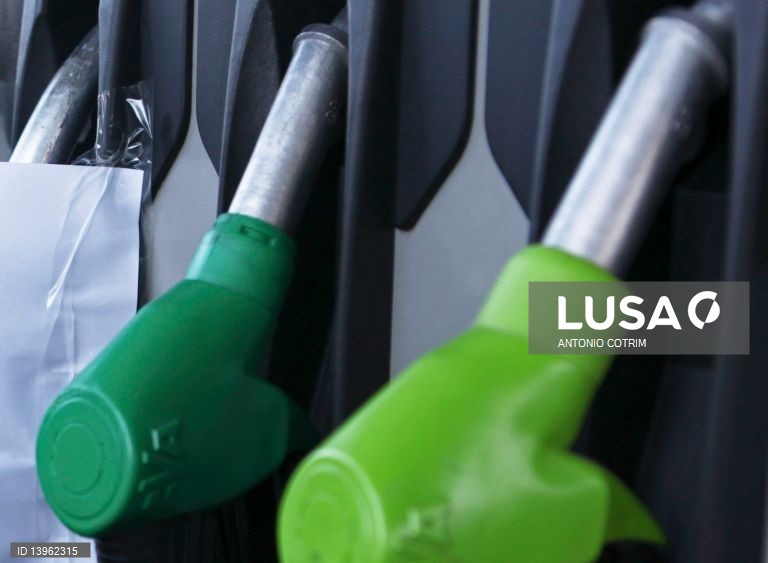 PS acusa Governo de aumentar impostos “nem 48 horas” após aprovação do orçamento