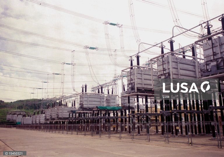 Governo moçambicano autoriza estatais a entrarem na hidroelétrica Mphanda Nkuwa