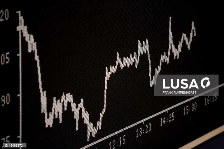 Juros da dívida de Portugal descem a dois, a cinco e a 10 anos