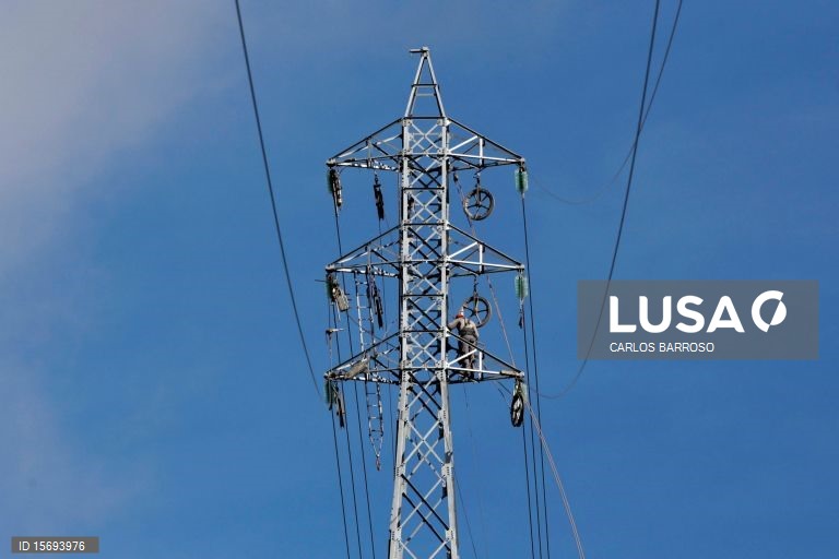 Guiné-Bissau opõe-se a gestão de empresa de eletricidade por consórcio de empresas portuguesas