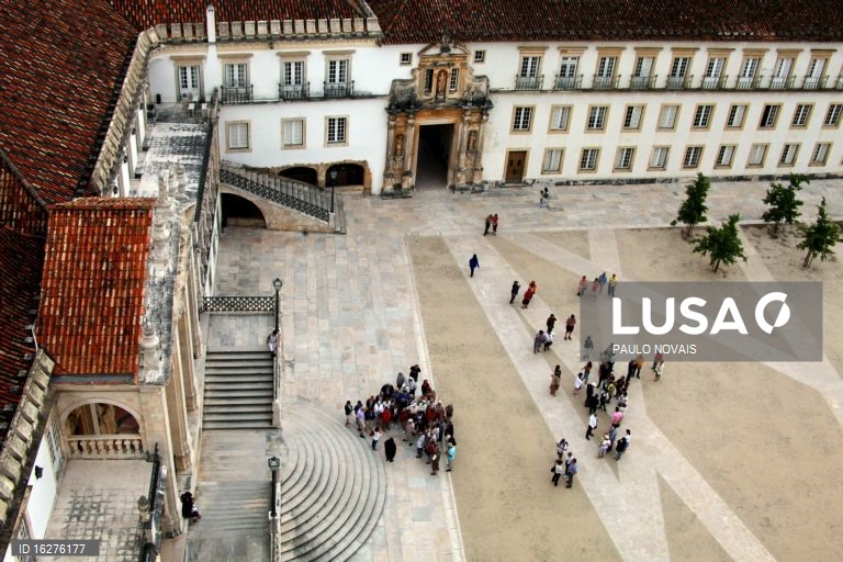 Centro pioneiro no ensino de árabe em Portugal nasce na Universidade de Coimbra