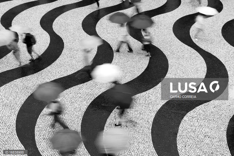 Macau quer substituir calçada portuguesa em algumas zonas por questões de segurança