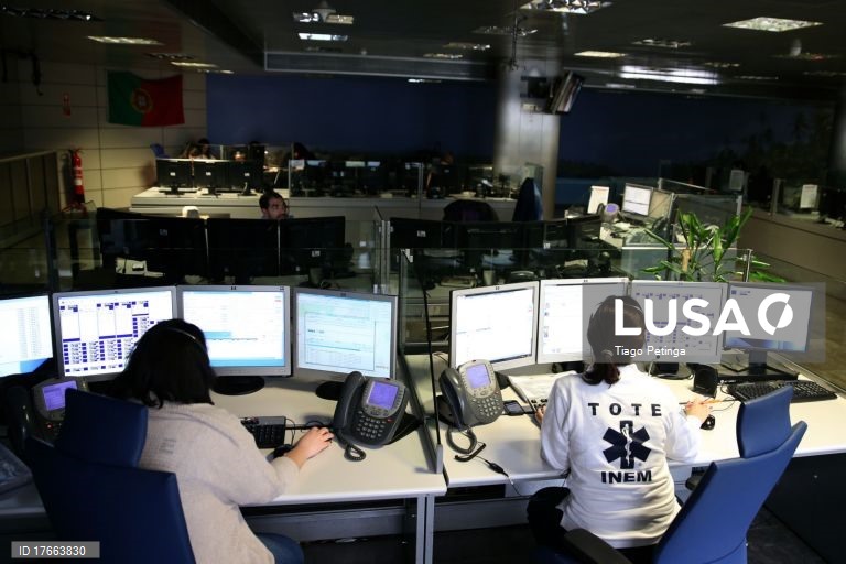 Avaria informática na central 112 Lisboa provoca atrasos nos envios de ambulâncias