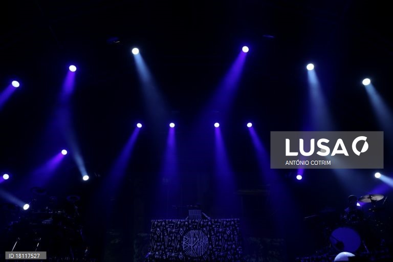 OE2026: Parlamento aprova dedução no IRS do IVA de livros, concertos, teatro e museus