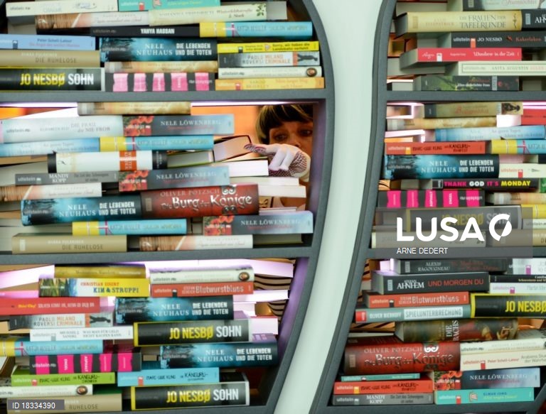 Venda de livros aumenta 2,6% no primeiro trimestre face ao mesmo período de 2025