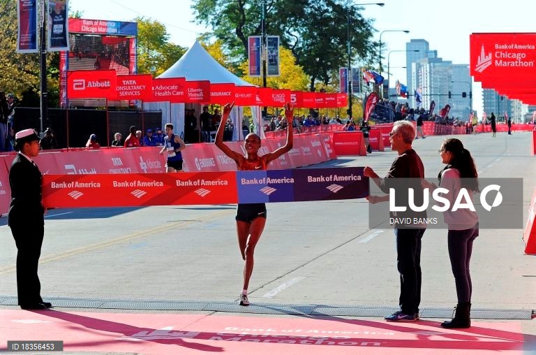 Rita Jeptoo entre os 27 quenianos suspensos por violarem regras antidoping