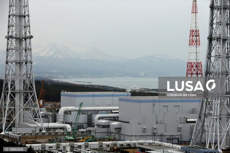 Japão reativou a maior central nuclear do mundo após 14 anos de fecho