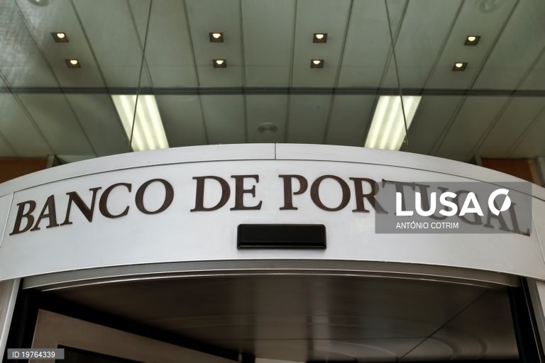 Banco de Portugal agrava previsão de défice de 2026 para 1,3%