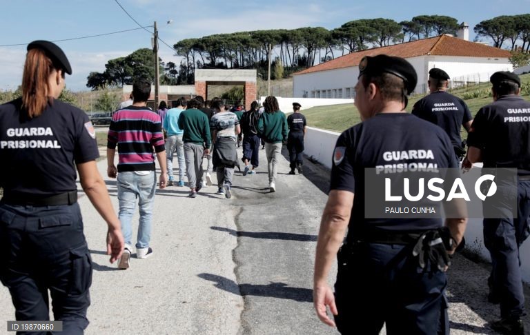 Guardas prisionais iniciam hoje quatro dias de greve
