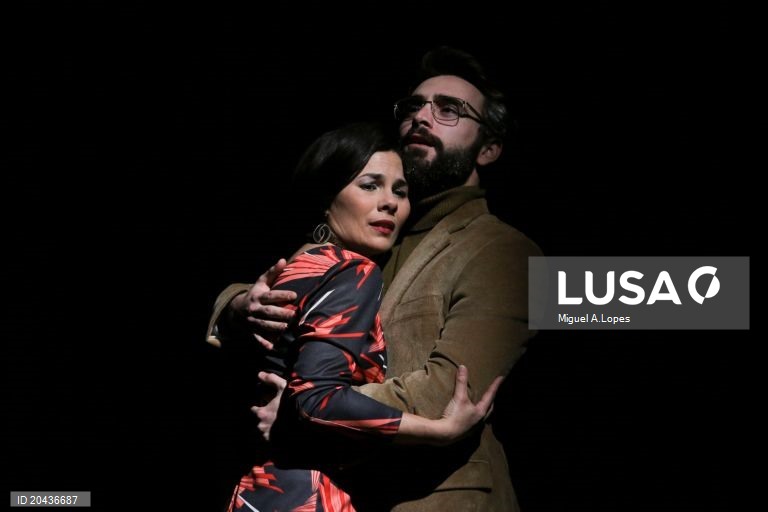 Atriz Carla Chambel eleita presidente da Academia Portuguesa de Cinema