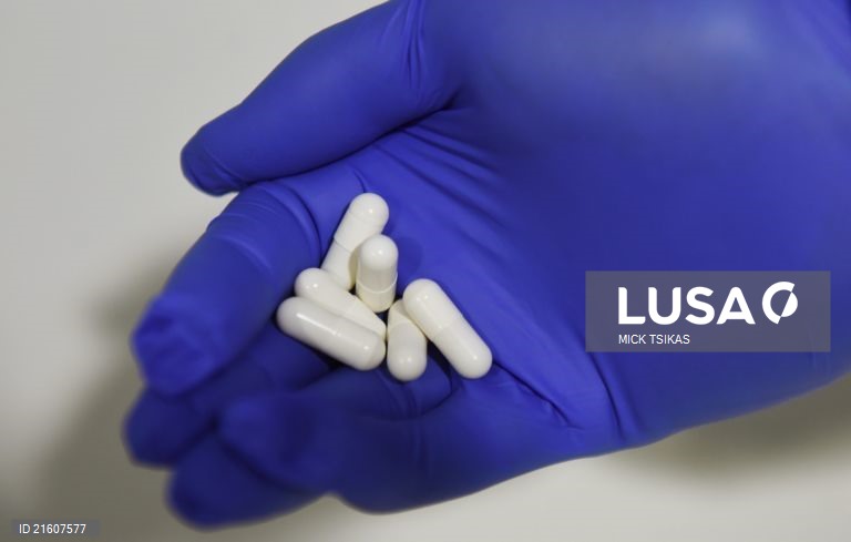 Autoridades moçambicanas detêm suspeitos de furtarem medicamentos em Maputo