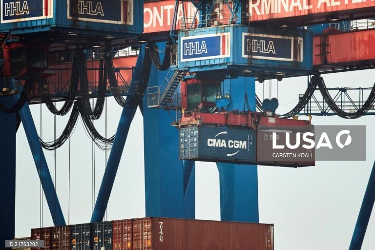 Exportações caem 6,4% e importações sobem 2,6% no 1.º trimestre - INE