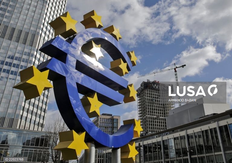 Sentimento económico recua em junho na zona euro e na UE