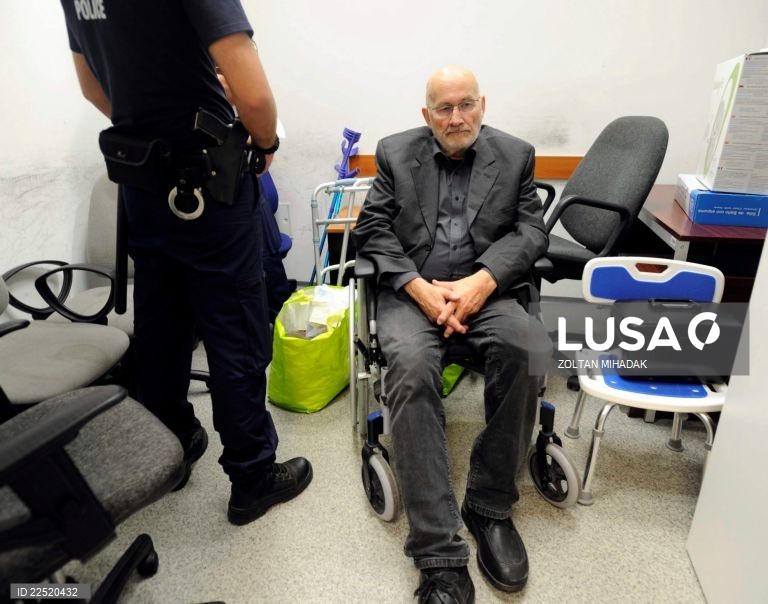 Neonazi e negacionista do Holocausto Horst Mahler morre aos 89 anos