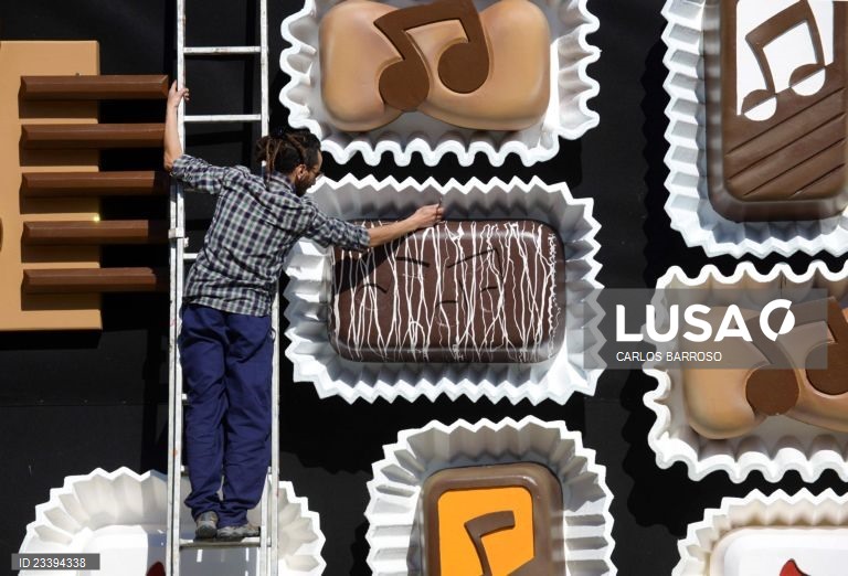 Ventos fortes adiam abertura do Festival Internacional de Chocolate de Óbidos