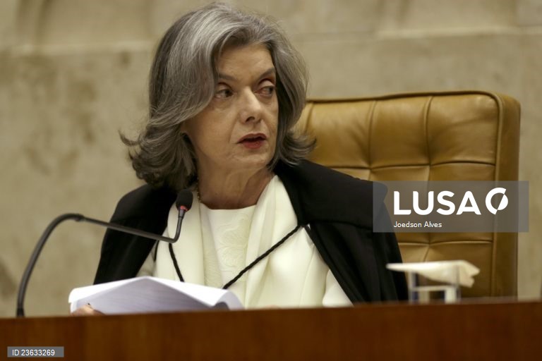 Tribunal Superior Eleitoral do Brasil recomenda contenção aos juízes eleitorais regionais