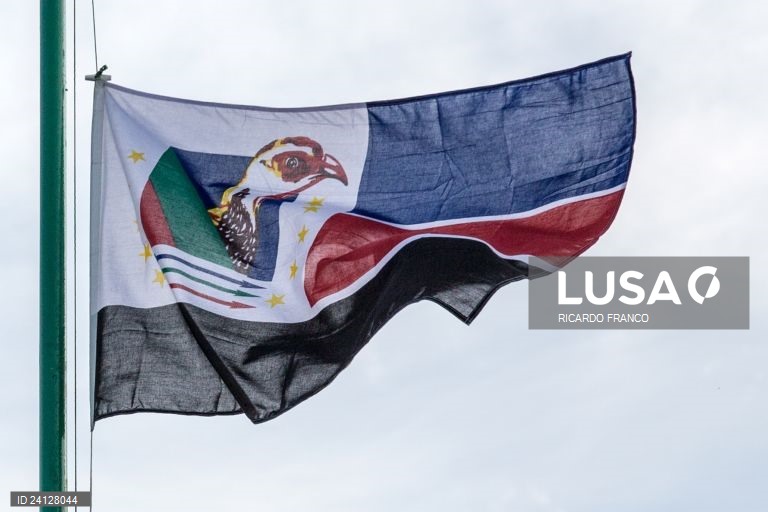 Histórico da moçambicana Renamo defende saída de Momade da liderança