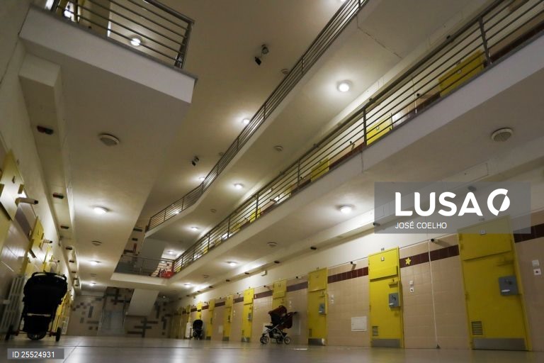 Prisões atingiram em 2025 capacidade máxima pela primeira vez em seis anos