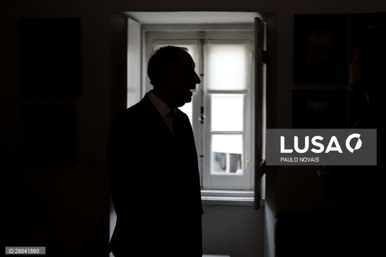 Portugal: President flies to Madeira after bus crash kills 28 tourists