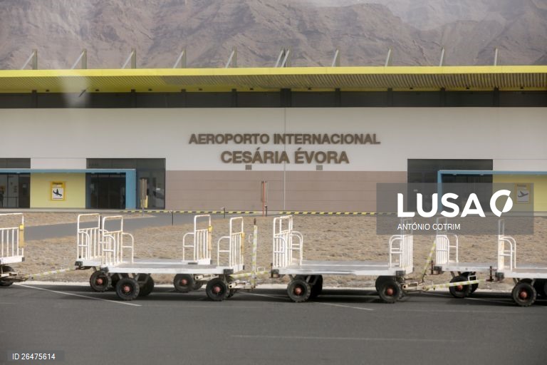Cabo Verde vai atualizar planos de contingência dos aeroportos e portos do arquipélago