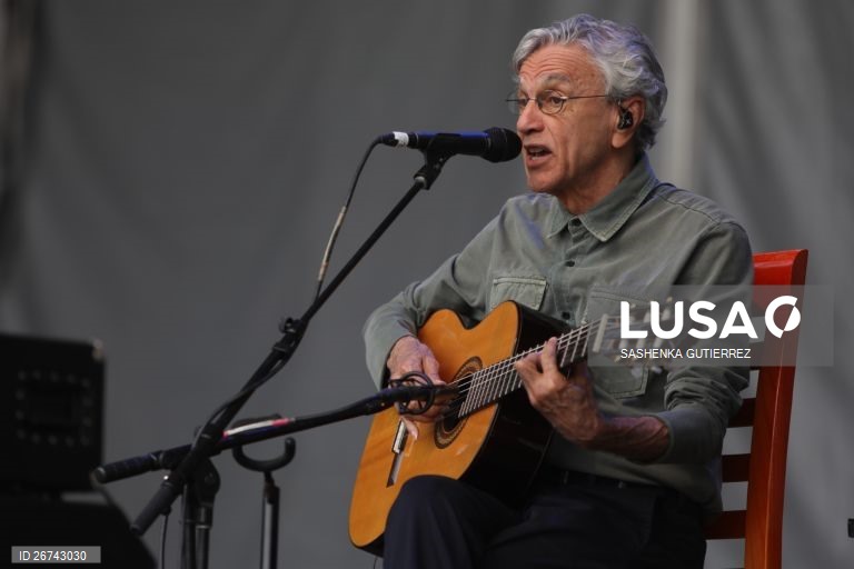 Caetano Veloso grava primeiro disco de inéditos em quase uma década