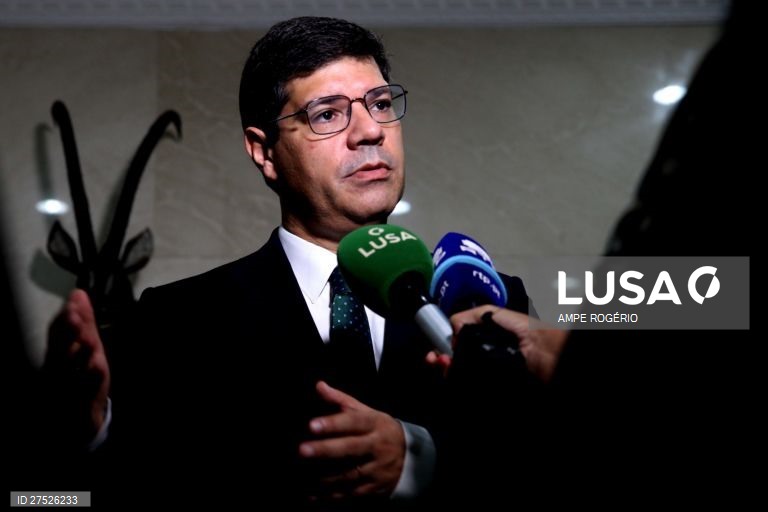 Governo aprova programa de apoio aos investimentos dos emigrantes